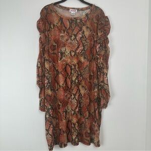 Madrag Women’s Sheer Top Plus Size 3x Red Snake Skin Ruched Sleeves Going Out